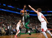 米兰体育app-包含公牛不敌骑士遭遇两连败的词条