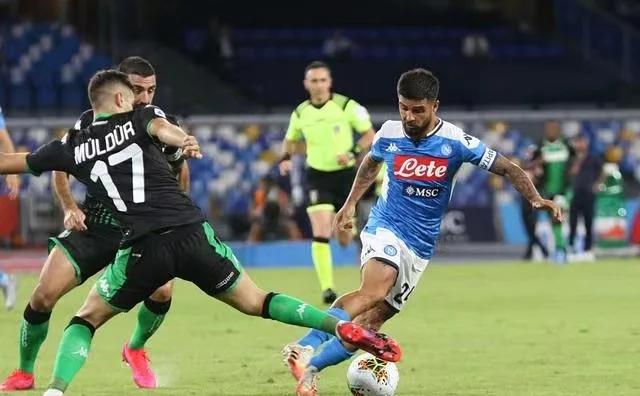 包含塞维利亚主场轻取对手，实力展现的词条