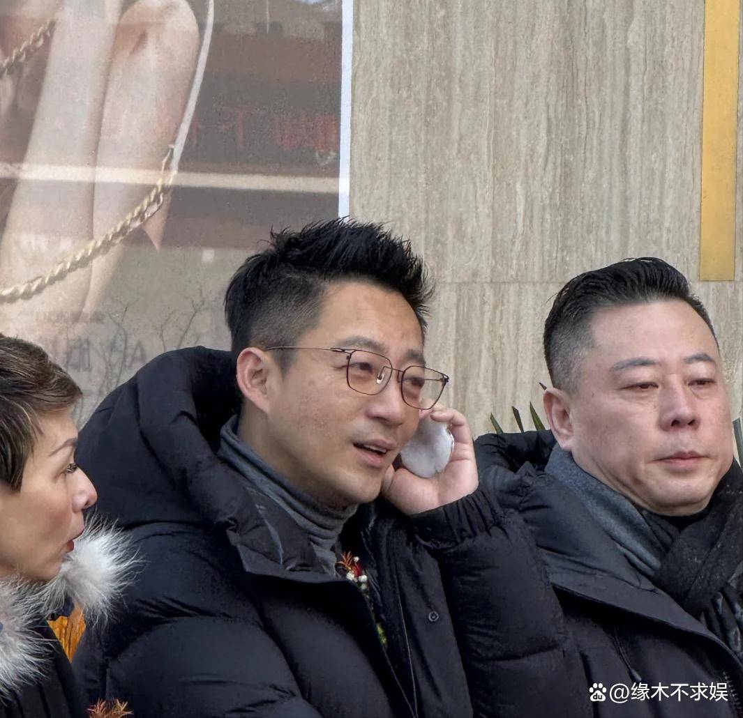 关于口水战引发火爆局面，球员情绪激动引人寻味的信息