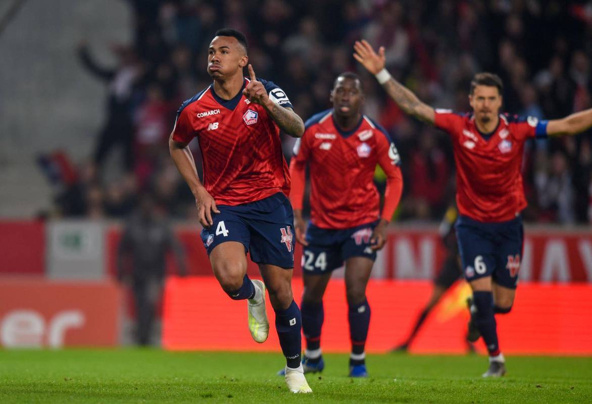 梅斯主场不敌布雷斯特，遭遇低迷连败的尴尬