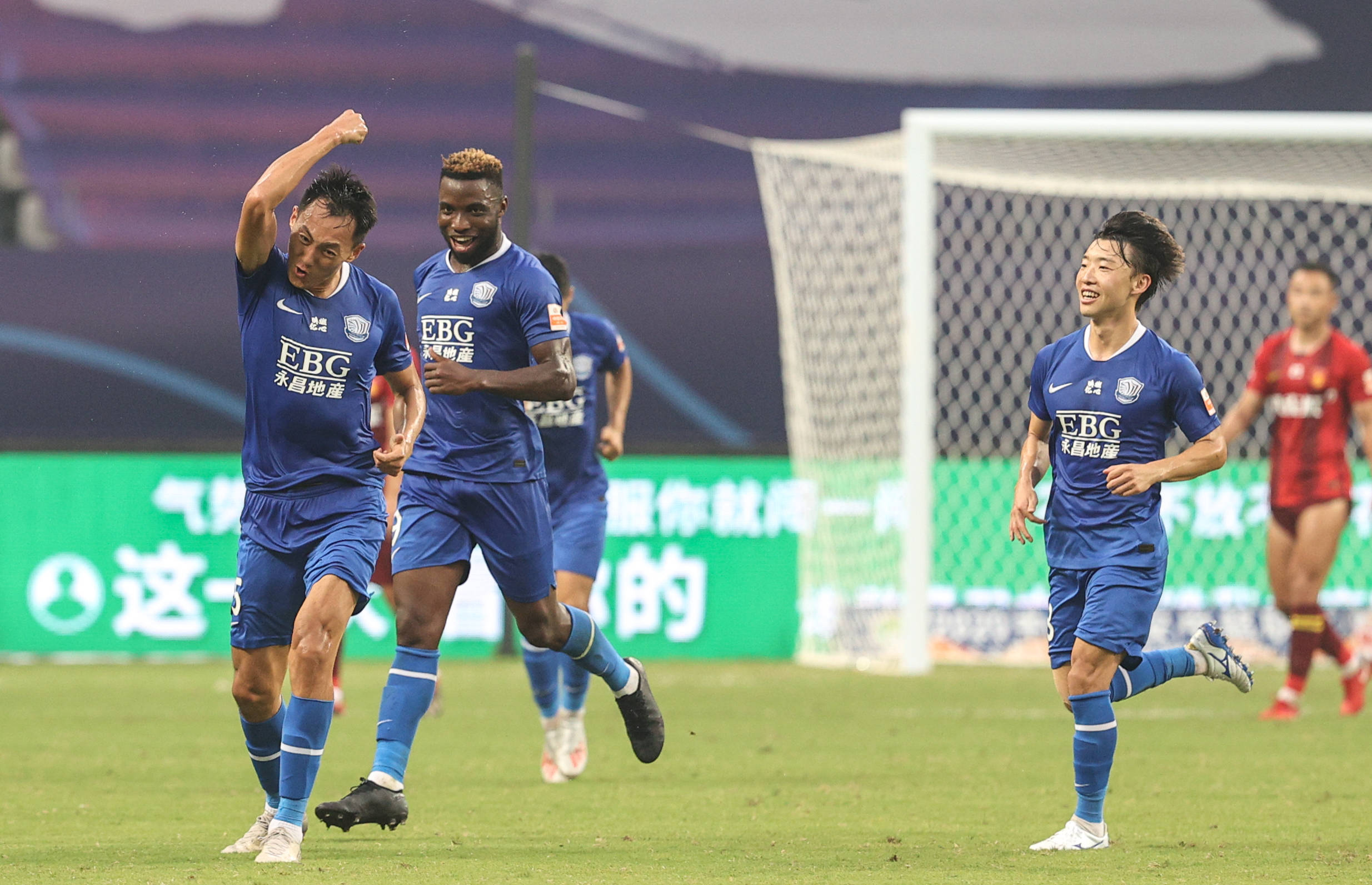 关于永昌足球队再战，霸主之争即将展开的信息