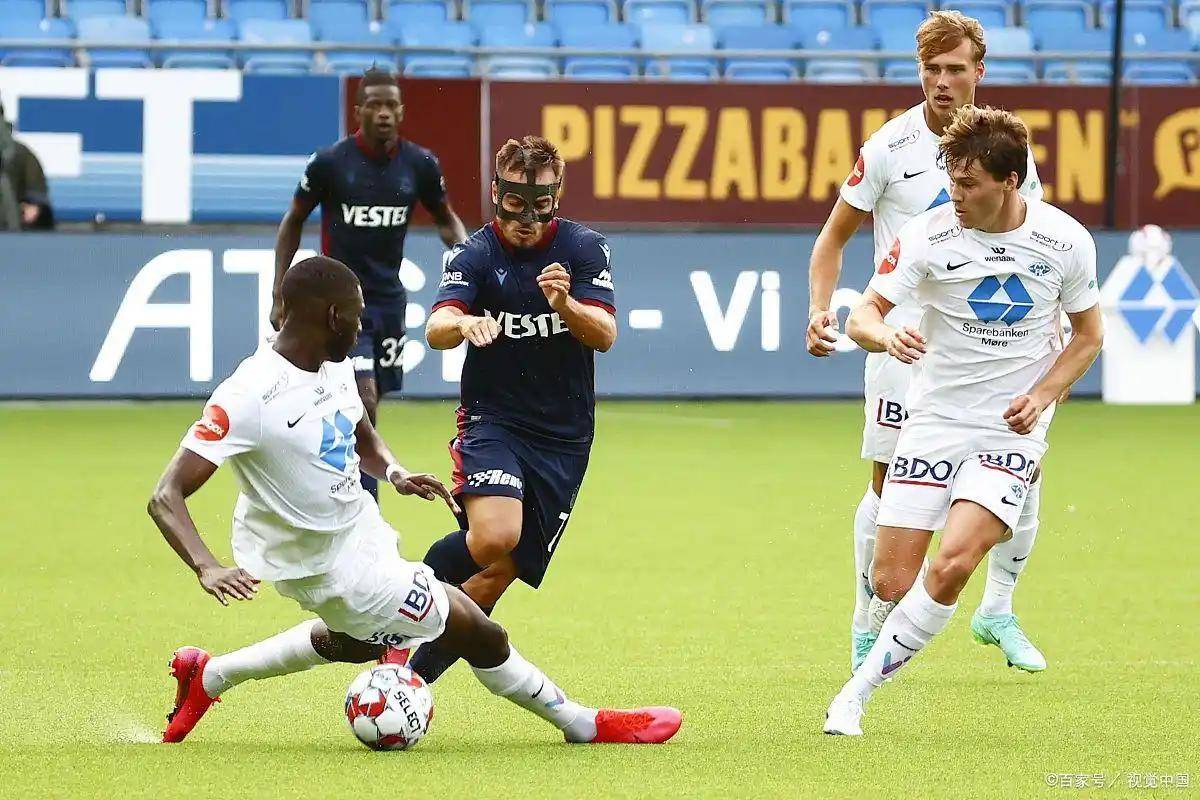 弗罗西诺内主场险胜，状态回暖