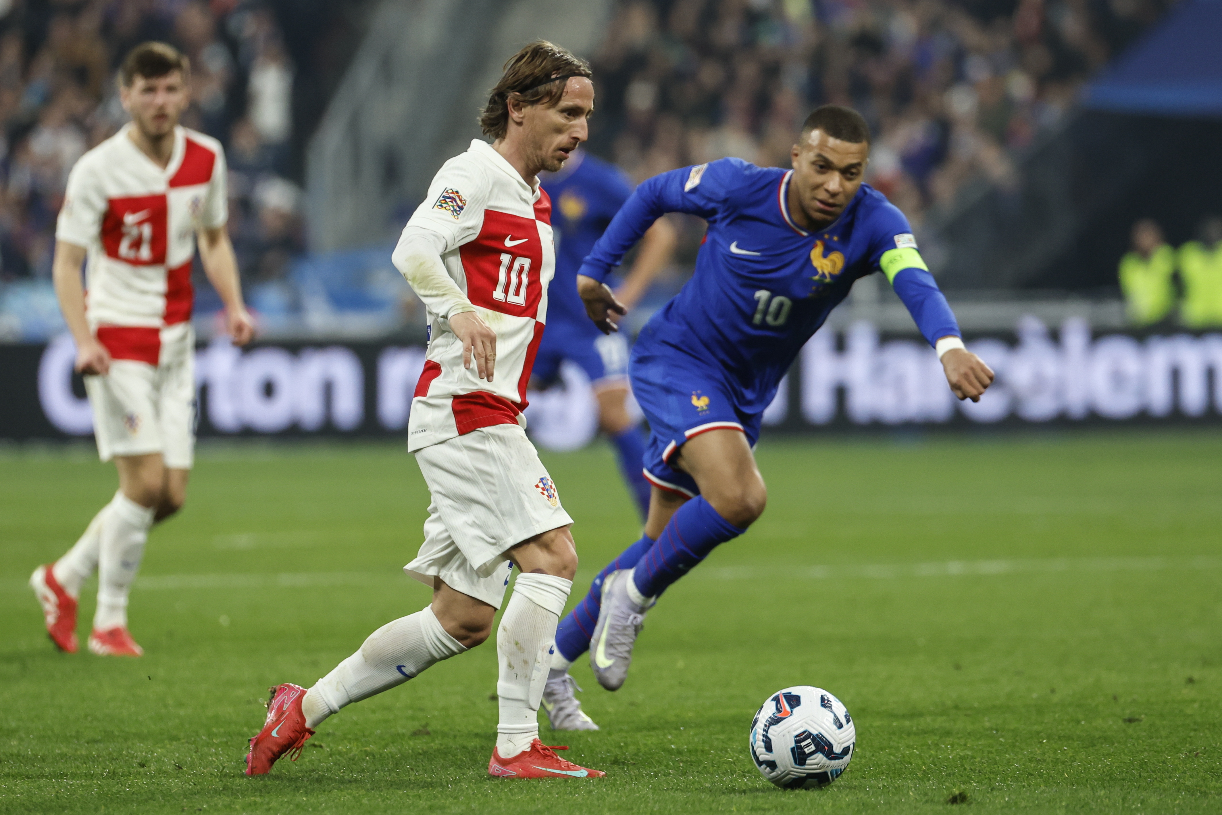 法国客场告捷，备战欧洲杯正赛