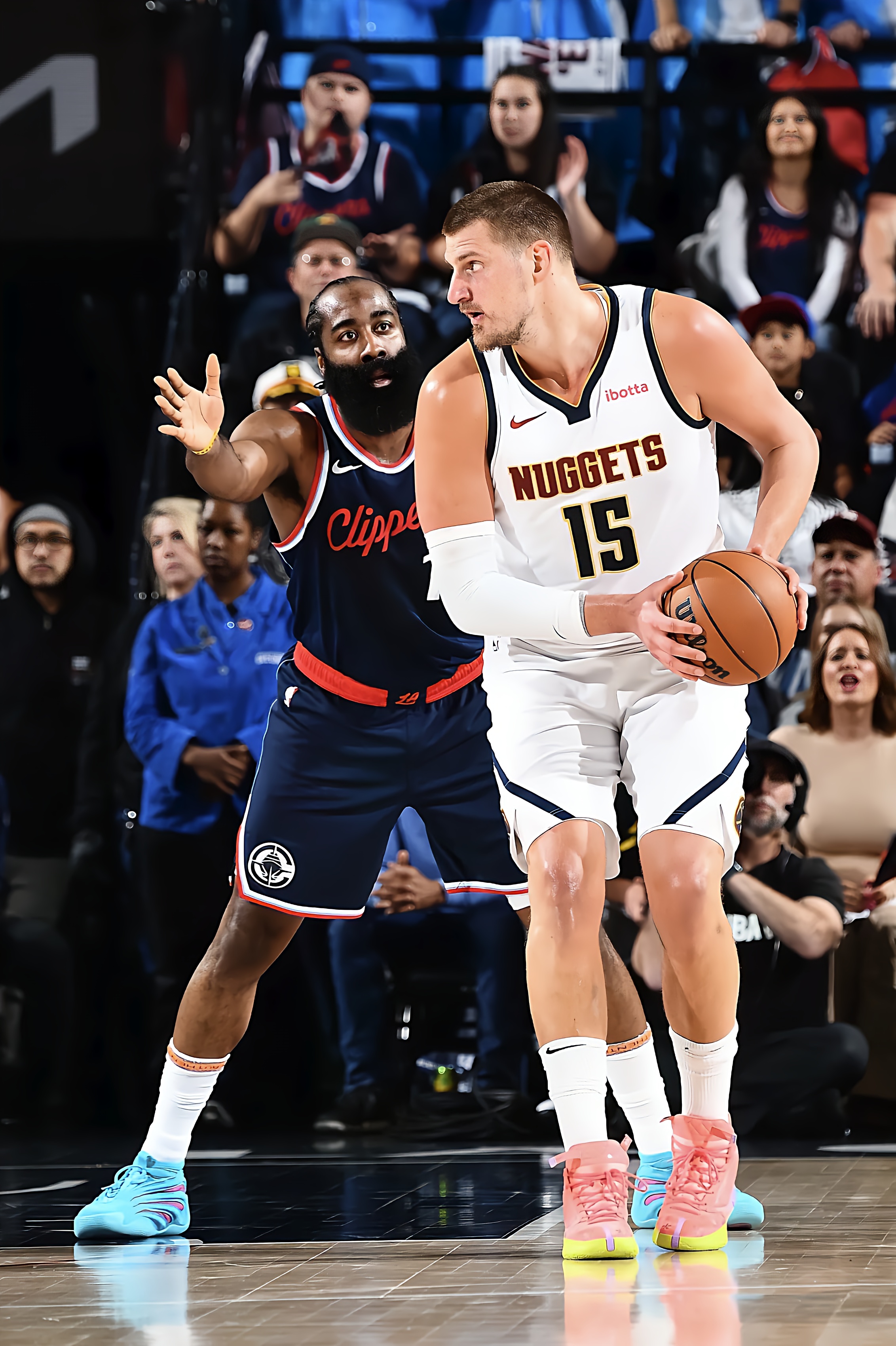 快船遭遇NBA连败，主帅面临考验