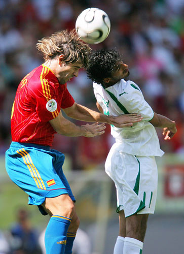 凯泽斯劳滕队员连续失误,领先优势化为乌有 凯泽斯劳滕队员连续失误,领先优势化为乌有