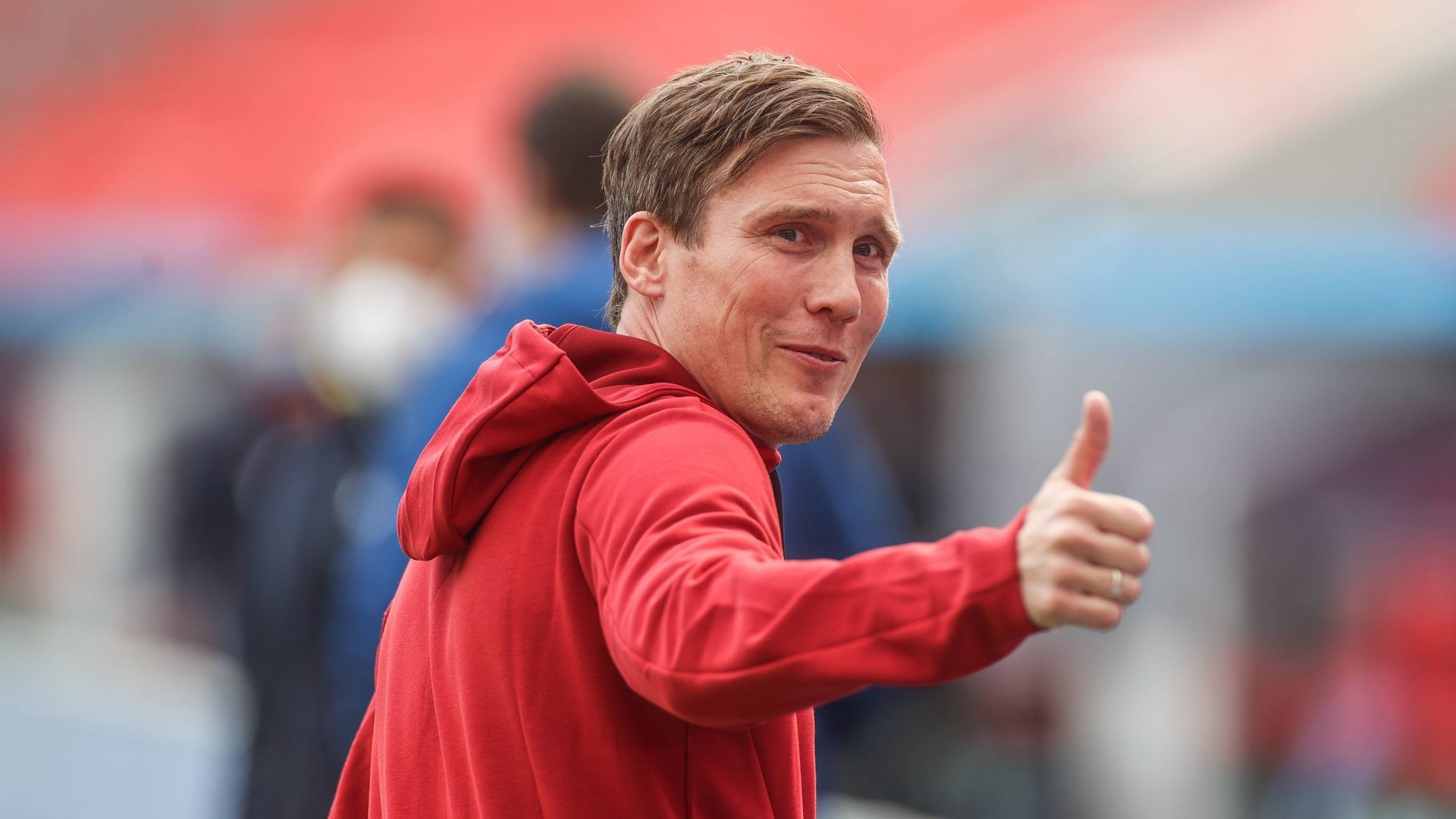 尤尔根•克林斯曼成为勒沃库森主帅的候选人 尤尔根•克林斯曼成为勒沃库森主帅的候选人