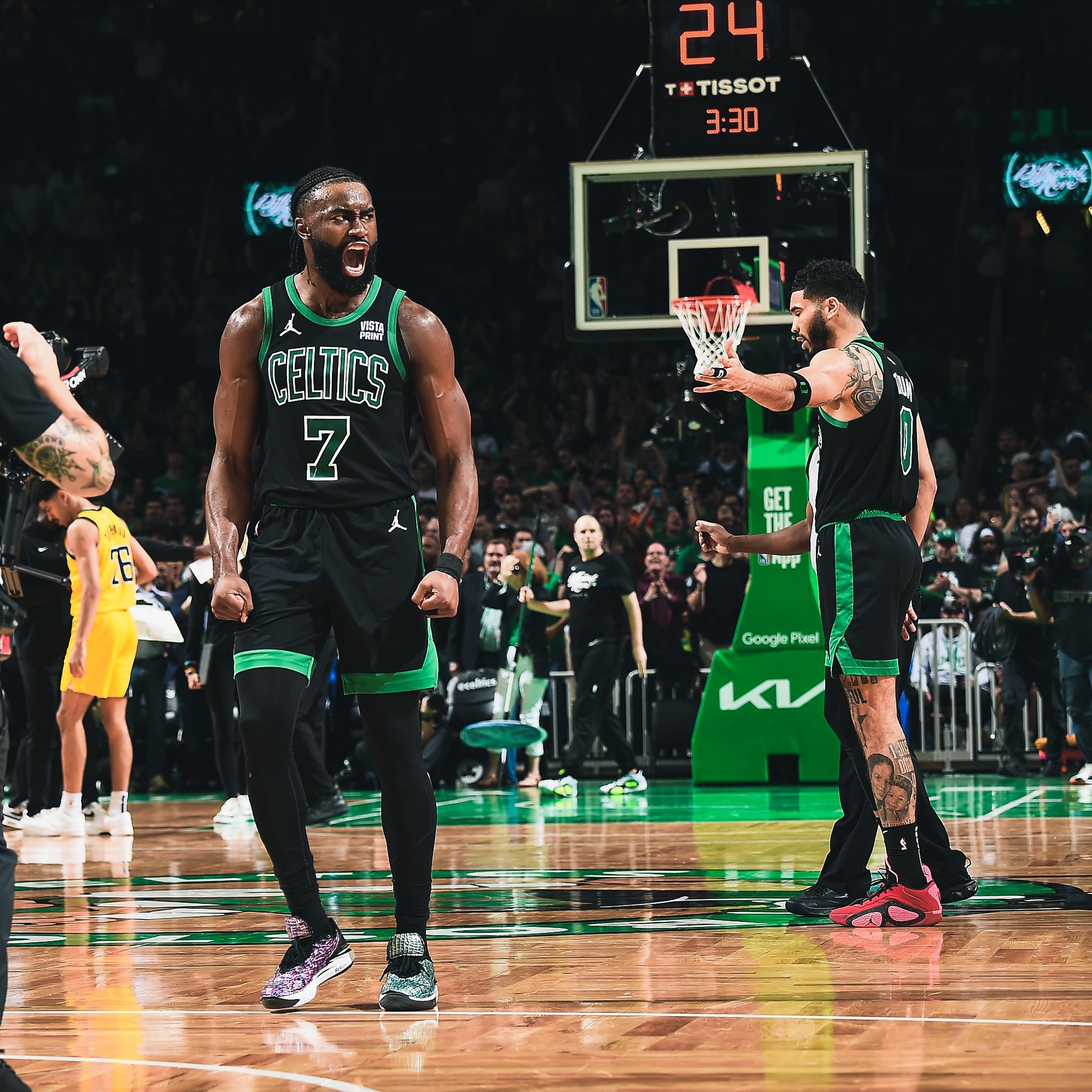 凯尔特人再胜步行者,将系列赛获得赛点 凯尔特人再胜步行者,将系列赛获得赛点